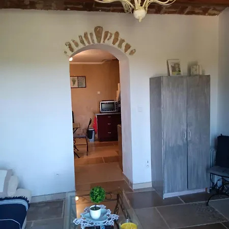 Nyaraló De Bezut