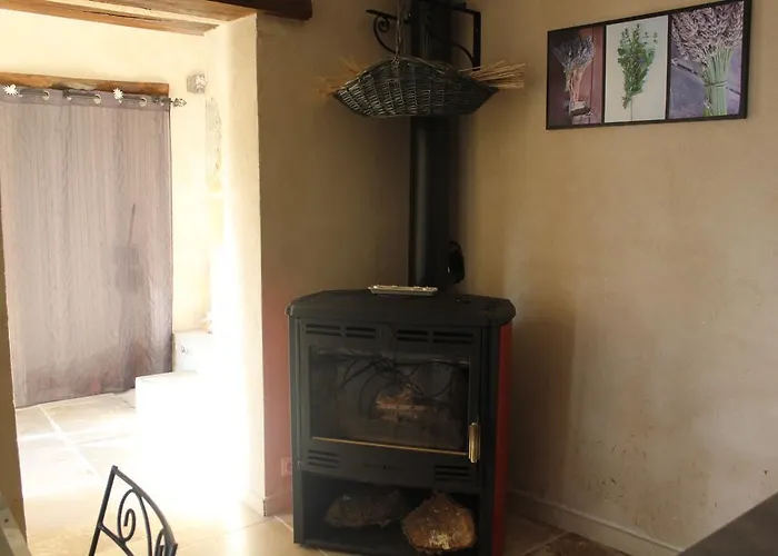 Casa de Férias De Bezut Baron (Gard)